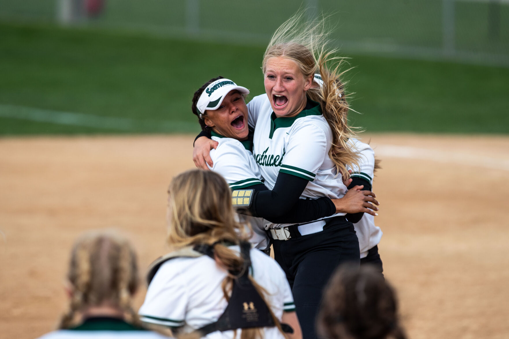 101621-owh-spo-statesoftball-LS30.JPG